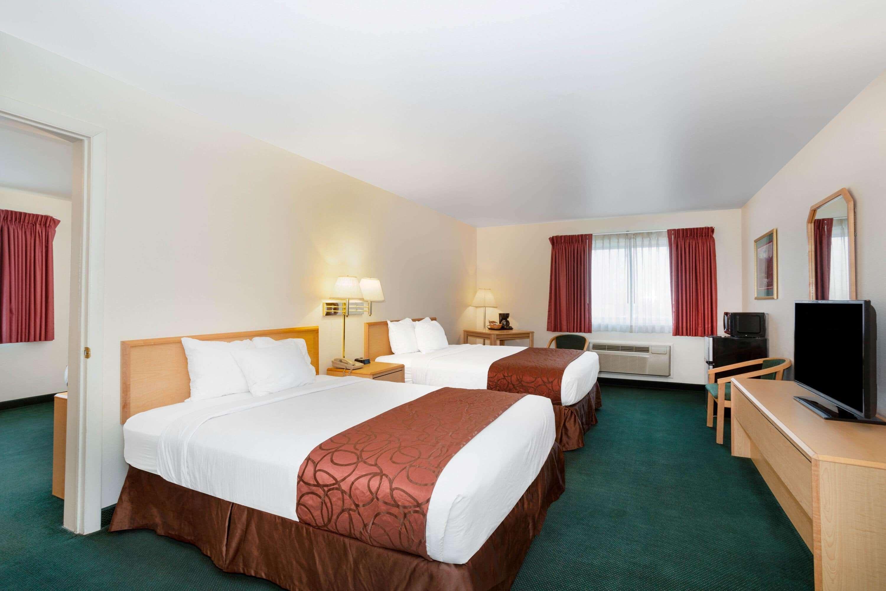 Inn At Lander, Travelodge By Wyndham Bagian luar foto