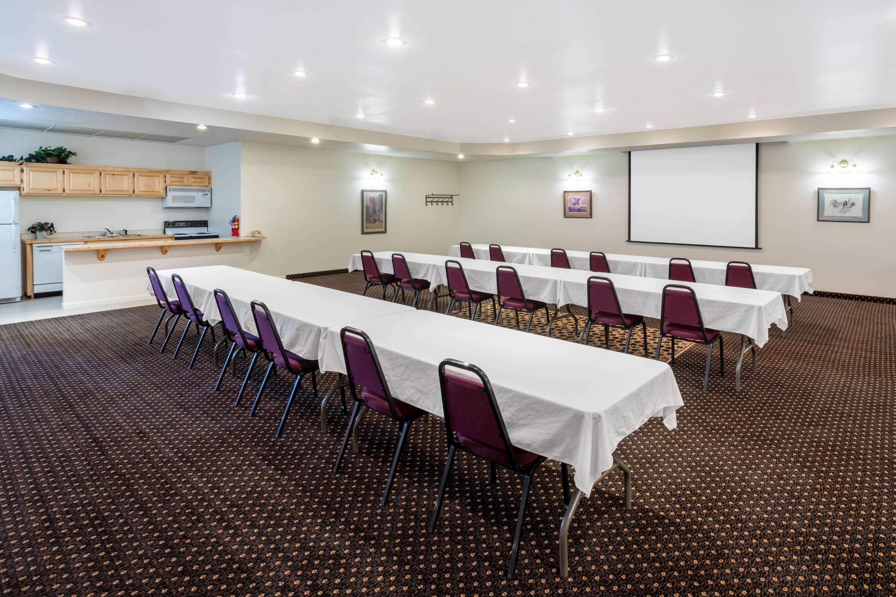 Inn At Lander, Travelodge By Wyndham Bagian luar foto