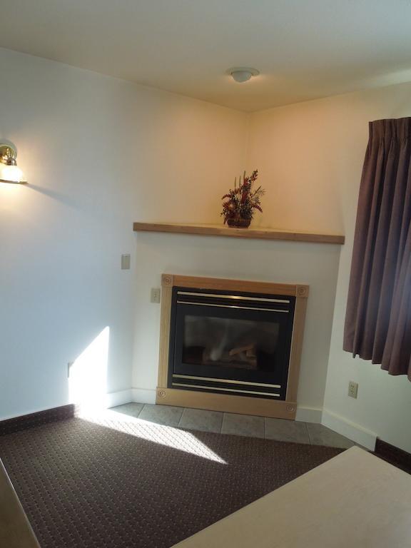 Inn At Lander, Travelodge By Wyndham Bagian luar foto