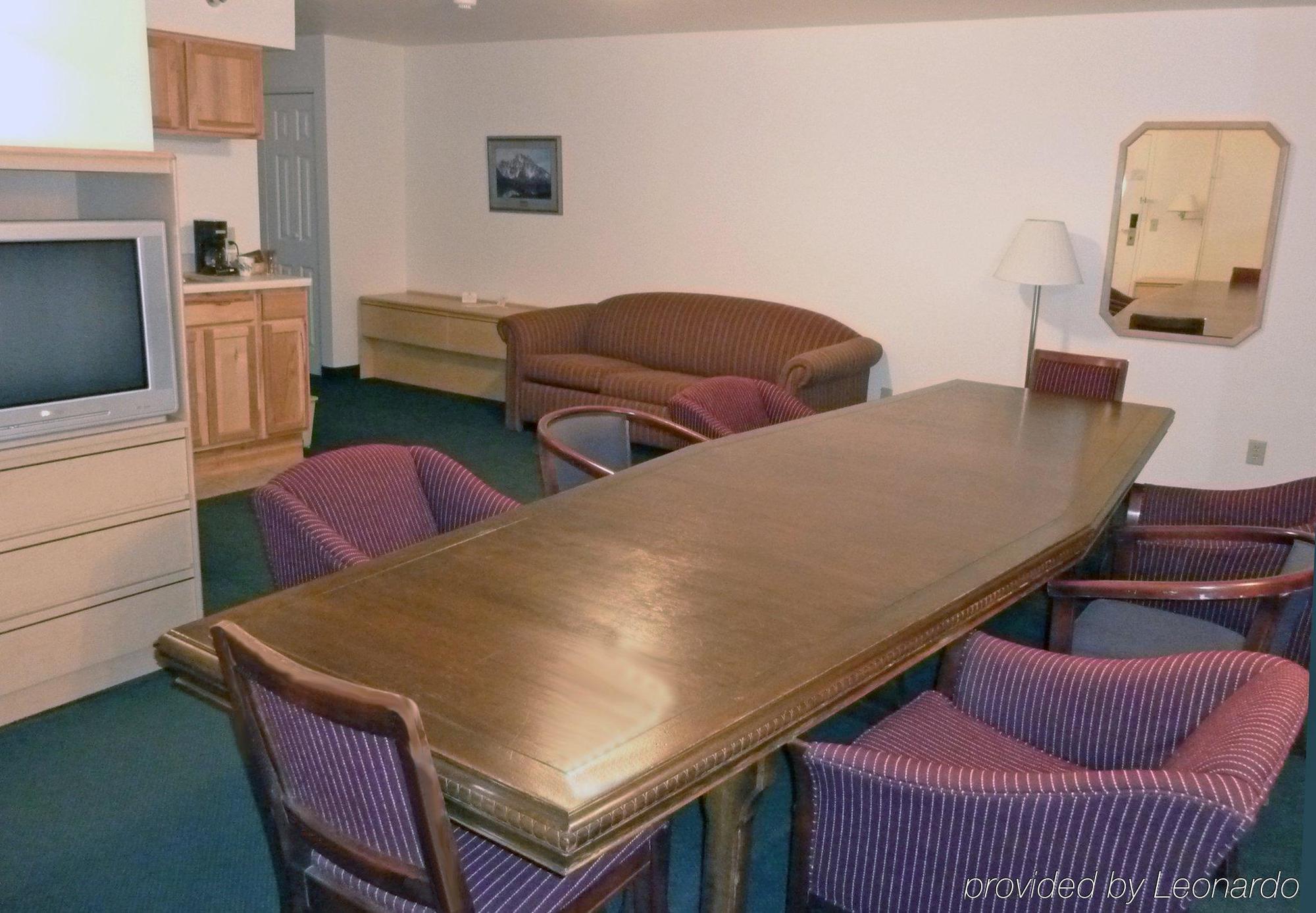 Inn At Lander, Travelodge By Wyndham Ruang foto