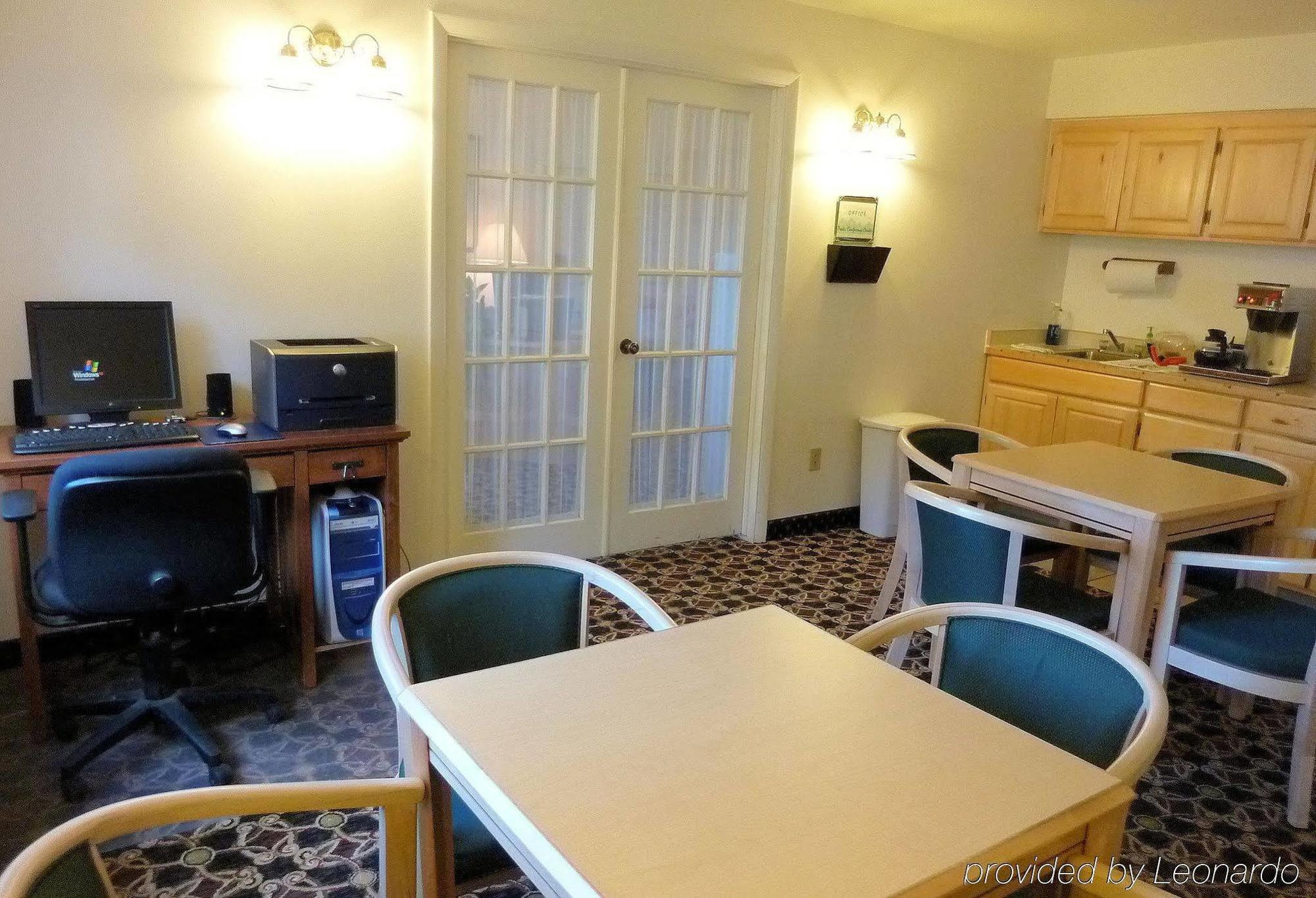 Inn At Lander, Travelodge By Wyndham Bagian luar foto